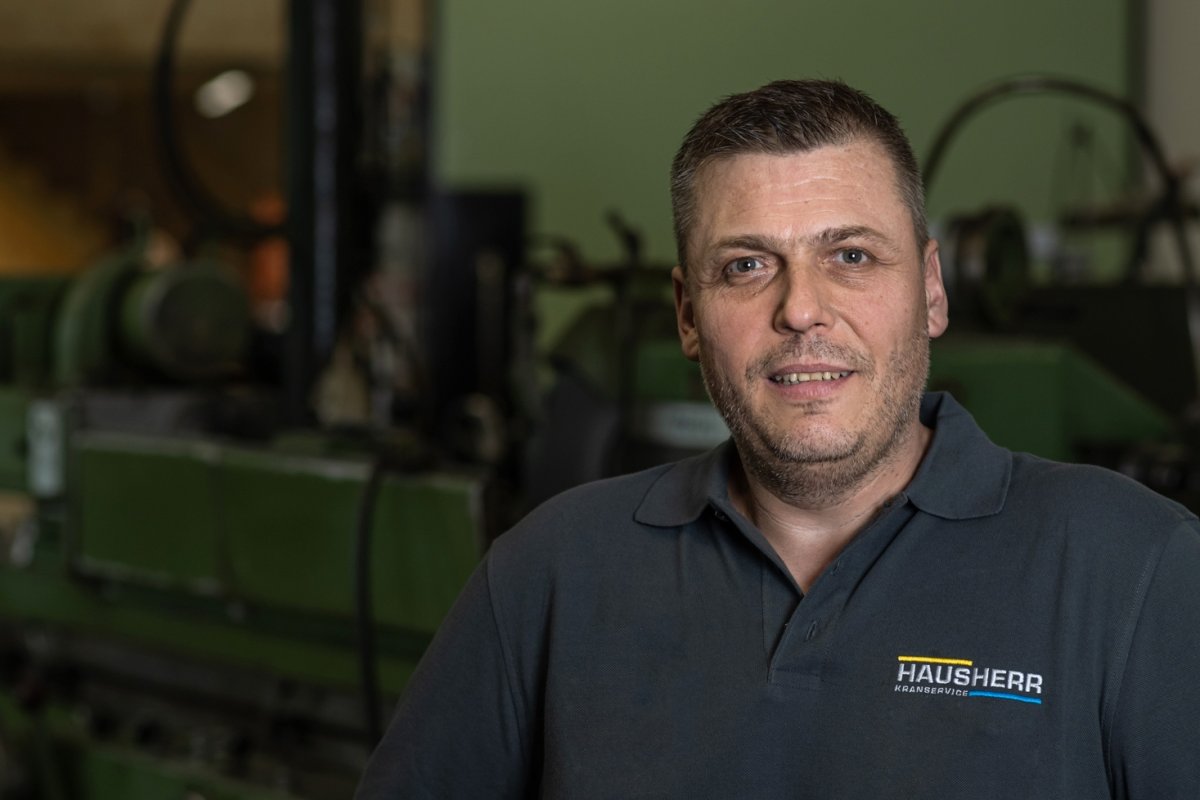 Zoran-Vidak_-Leitung-Kranbau-und-Schlosserei.jpg
